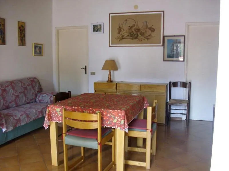 Terrazza Attrezzata, Levanto